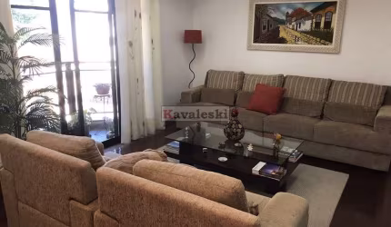 Apartamento com 3 Quartos e 4 banheiros à Venda, 120 m² por R$ 849.000
