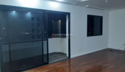 Apartamento Vago - 144 metros - 3 dormitórios 1 suite 3 wcs 2 vagas -Lazer- Próx Metrô- Oportunidade