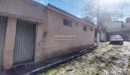 ALUGO CASA TERREA 50 M²