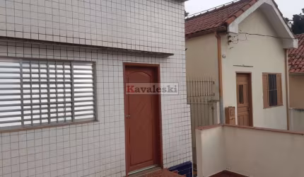 Atenção Investidores / Construtores !! 2 casas no mesmo terreno , ao lado do Metrô Alto do Ipiranga