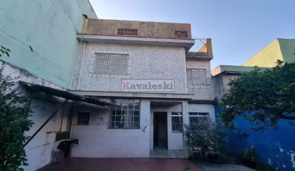** Sobrado a venda no bairro Vila Moraes (Zona Sul de São Paulo).