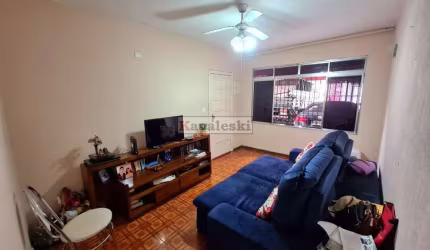 ** Excelente imóvel a venda próximo à Avenida do Cursino.