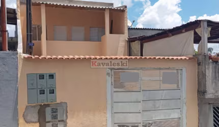 ** Excelente imóvel a venda para investimento e moradia próximo a Avenida Padre Arlindo Vieira.