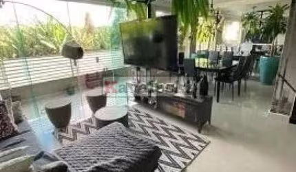 linda casa em condomínio fechado