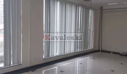 ** Excelente imóvel COMERCIAL para a locação próximo à Rodovia Anchieta em São Bernardo do Campo.