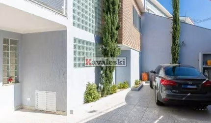 SOBRADO  3 STES  3 VAGAS 250M2  NO MIOLO DO  JARDIM DA SAUDE