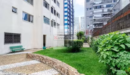 **Imóvel a venda no Condomínio Edifício Heloísa, no bairro da Saúde (Zona Sul de São Paulo).