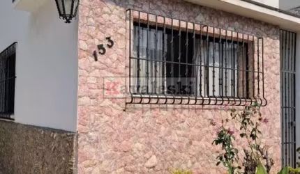 OPORTUNIDADE ÚNICA! SOBRADO ESPAÇOSO E SOFISTICADO ? 330m² SAÚDE