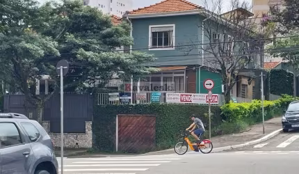 SOBRADO  ? VILA CLEMENTINO ? OPORTUNIDADE IMPERDÍVEL!
