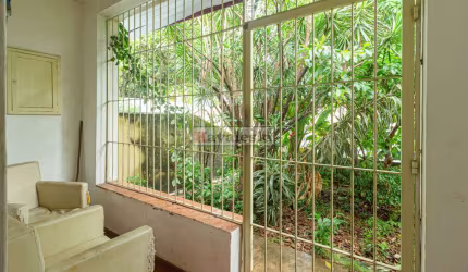 ** Imóvel a venda no bairro Jardim da Saúde.