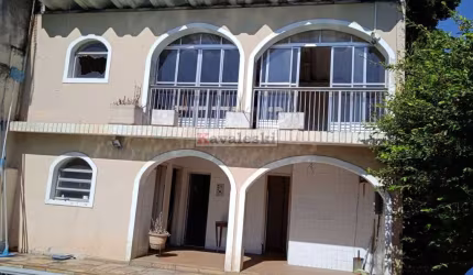Imóvel com Terreno 10x30 m²-  Com Piscina e salão festas - Vila das Mercês-