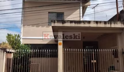 ** Sobrado a venda no Bairro do Limão.