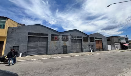 ** Galpão a venda próximo a Avenida Marechal Tito (Bairro São Miguel Paulista).