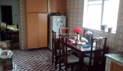 VENDO SOBRADO 240 M² IPIRANGA