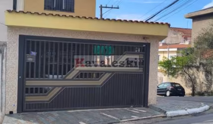 Lindo Sobrado com 3 dormitórios 1 suite 2 vagas garagem- Quintal / terraço - Oportunidade