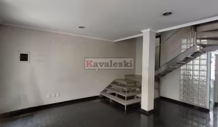 Sobrado comercial para locação na Bela Vista