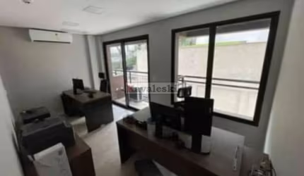 CONJUNTO COMERCIAL