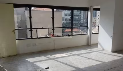Excelente conjunto comercial na Vila Mariana