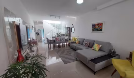 Casa com 3 quartos à venda na Rua Maria Celina, --, Vila Firmiano Pinto, São Paulo, 151 m2 por R$ 1.100.000