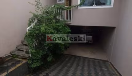 ** Lindo Sobrado Espaçoso com 3 Suítes e 5 Vagas de Garagem a venda no Rudge Ramos em SBC