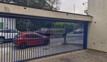 ** Prédio comercial para a venda próximo ao metrô praça de árvore.