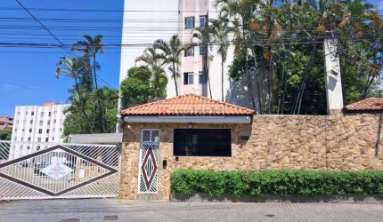 Lindo apartamento 2 dormitórios 1 wc 1 vaga de garagem / 54 metros / ACEITA PERMUTA