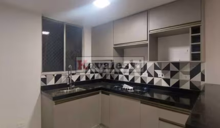 APARTAMENTO TODO REFORMADO 2 QUARTOS