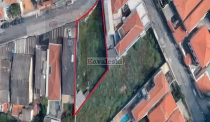EXCELENTE TERRENO PLANO BEM LOCALIZADO !!