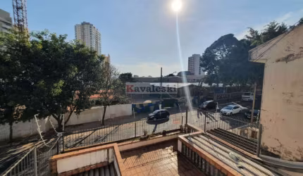 Sobrado com 4 Quartos e 5 banheiros à Venda, 194 m²