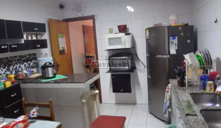 > SOBRADO DE 3 DORMITÓRIOS SENDO 1 SUÍTE E 2 GARAGEM NA VILA GUMERCINDO ..METRÔ ALTO DO IPIRANGA ..