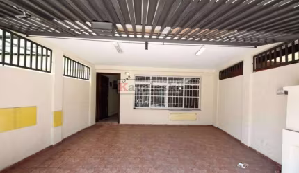 Sobrado com 3 dormitórios e 2 vagas- 900 metros o do metrô Saúde!