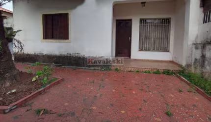 *  Casa Térrea  Vaga  2 dormitórios quintal grande - Doc 100%