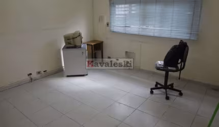 > IMÓVEL COMERCIAL  A POUCOS METROS DO METRÔ PRAÇA DA ARVORE