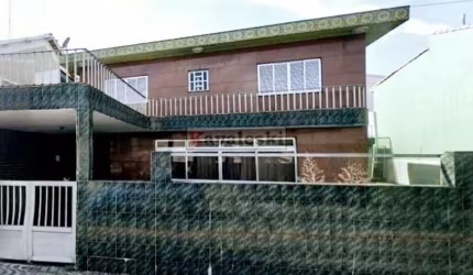 Sobrado a venda 360 m²