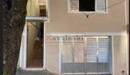 Sobrado com 5 Quartos e 3 banheiros à Venda, 200 m²