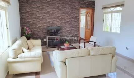 * CASA TERREA JD SAUDE  560M2 4 DOR 2 STES, 6 VAGAS COM QUINTAL