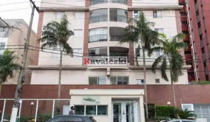 Apartamento seminovo com 2 dormitórios 1 vaga - sacada grande- Lazer- Próx metrô