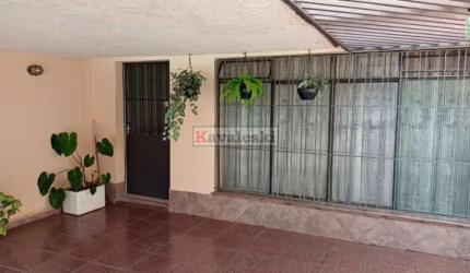Lindo Sobrado ao Lado Metrô Sacomã- 3 dormitórios 2 vagas - quintal