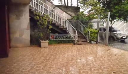 Casa Térrea miolo Jd da Saúde 4 dormitórios 2 suites 10 vagas - quintal