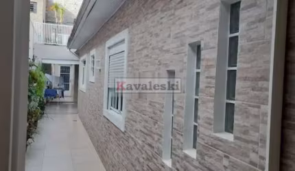 Casa Térrea Boca do Metrô- 2 dormitórios 1 suite 2 vagas quintal Edícula - Oportunidade