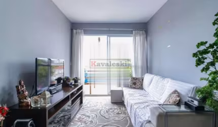 Apartamento à venda com 63m², 2 quartos e 1 vaga.