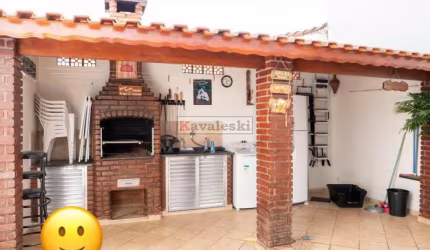 Exelente Sobrado