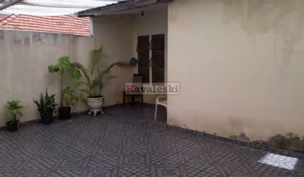 Casa Térrea com terreno grande - 330 metros - 3 dormitórios 2 vagas - Vila Mercês