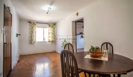 Apartamento à venda com 70m²