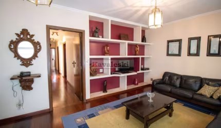 : CASA TÉRREA NO JARDIM DA SAÚDE ,PROPRIETÁRIO ESTUDA OFERTAS !