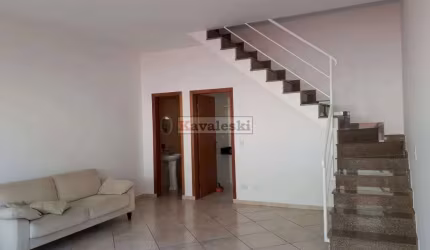 * Casa de condomínio à venda com 203m², 3 quartos e 2 vagas