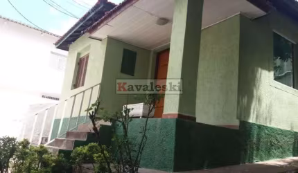 >  CASA TÉRREA COM EXCELENTE TERRENO ....IDEAL PARA CONSTRUÇÃO DE SOBRADOS .