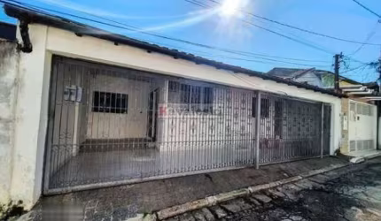 Excelente Casa Térrea com 3 dormitórios 1 suite 1 vaga - Quintal - Excelente Oportunidade