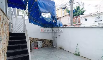 Casa à venda com 230m², 3 quartos e 2 vagas