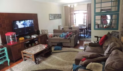 SOBRADO VILA MONUMENTO 156M²